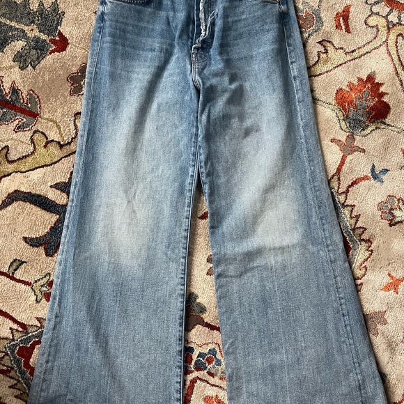 MOTHER Fly Cut Tomcat Roller Jeans - Picture 4 of 10